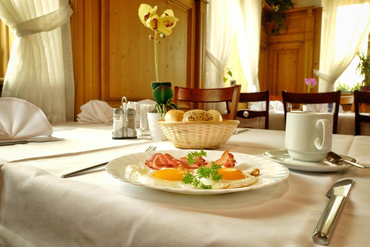 Hotel Krone Friesenheim  Eksteriør billede